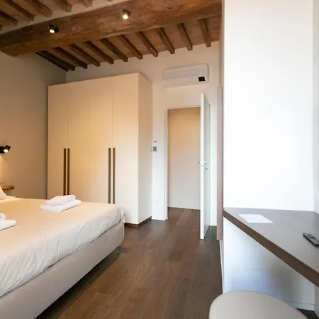 Apartment Palazzo Rinuccini - Cecco
